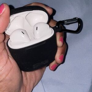headphones charging case keychain holder (INSPIRED by apple AirPods) Beats Dre